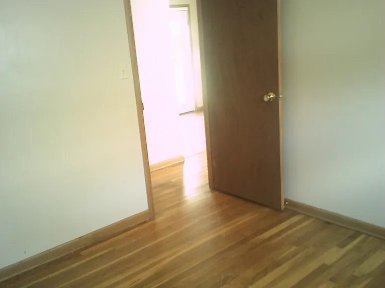 440 S Fisher St — Photo 6
