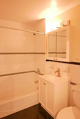 Rented by JK Dansar Corp | media 10