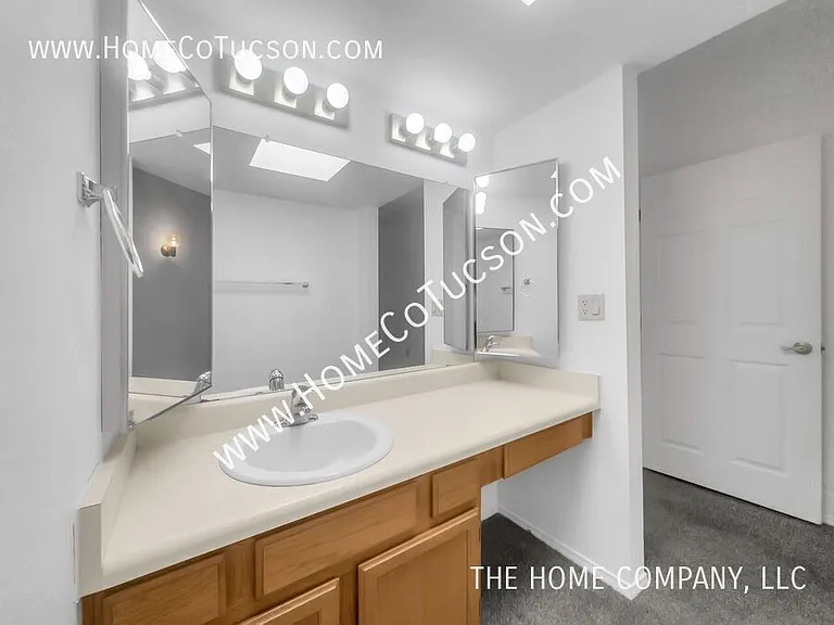 1980 W Myrtlewood Ln — Photo 17