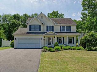 3 Mill Run, Rensselaer, NY 12144