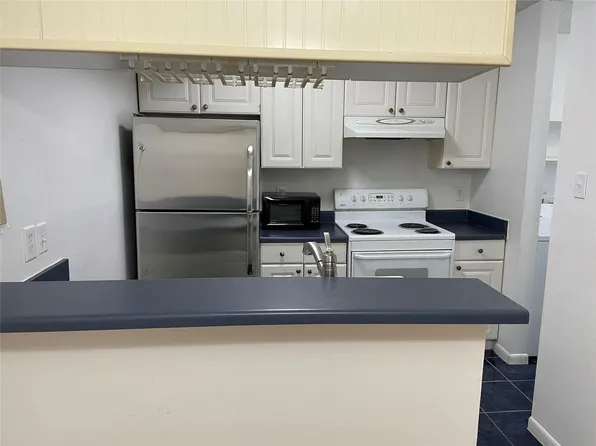 17331 Red Oak Dr APT 40, Houston, TX 77090