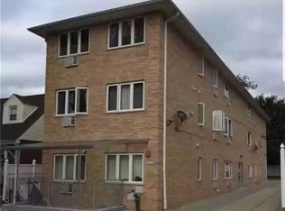 6957 185th St APT 2A, Flushing, NY 11365