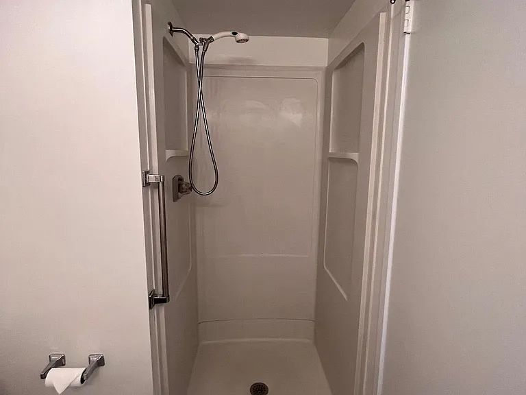 15100 Interlachen Dr #815 — Photo 17