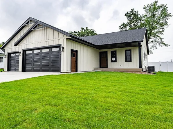 1407 Herb LANE, Holmen, WI 54636