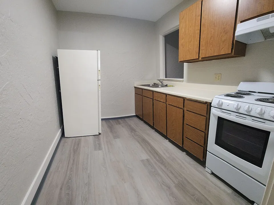 Florence Apartments