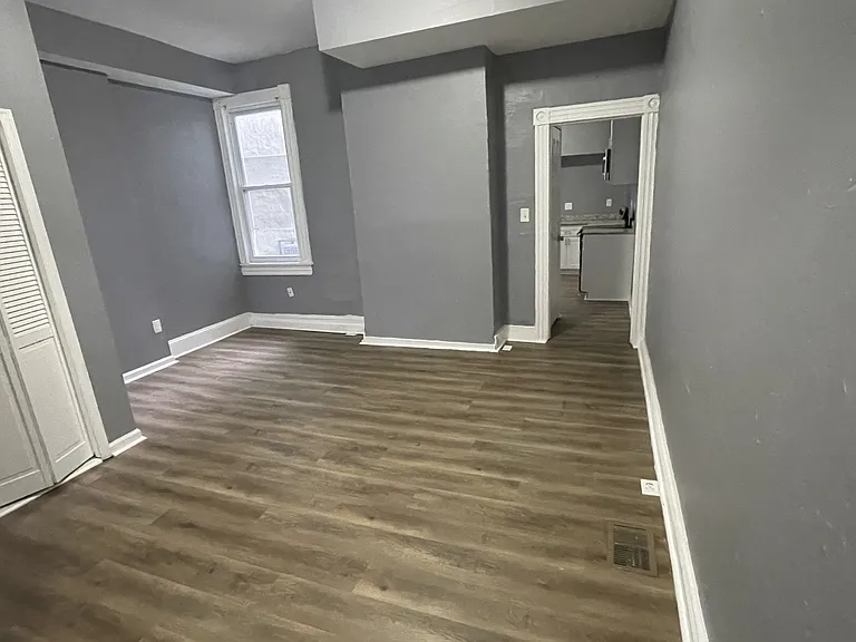 1520 N Caroline St — Photo 7