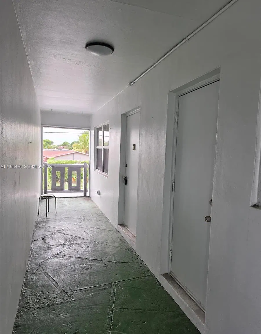 Park South Two Inc Condo — Photo 2
