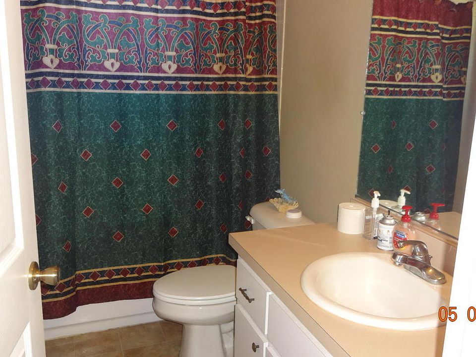 2nd image of 15 Hemlock Terrace Crse