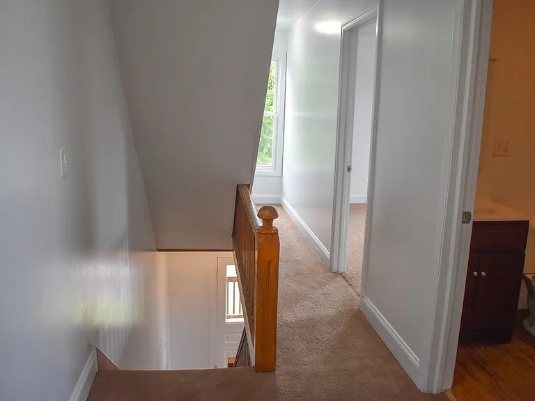 316-318 N Henderson St — Photo 19