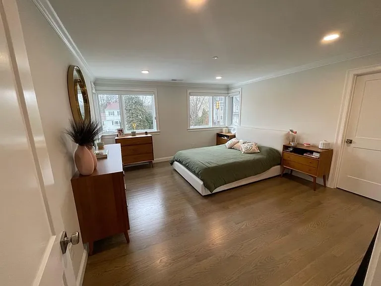 1400 Centre St #201 — Photo 10
