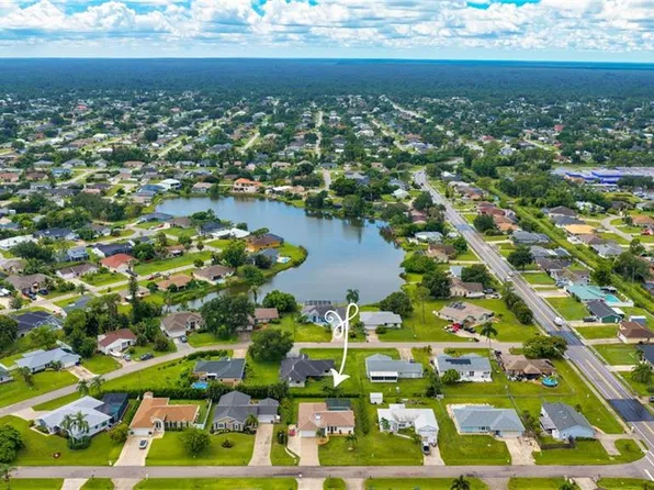 8312 Tahiti RD, FORT MYERS, FL 33967