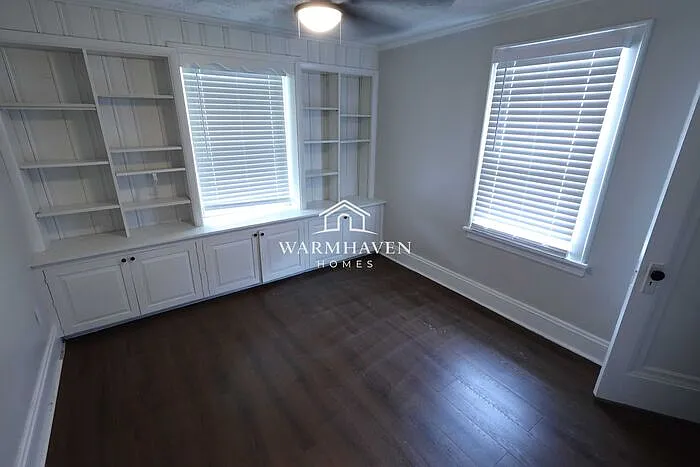 1313 Coventry St — Photo 10