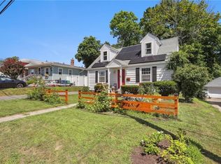 95 Canonchet Ave, Warwick, RI 02888
