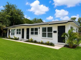 517 73rd Ave N, Saint Petersburg, FL 33702