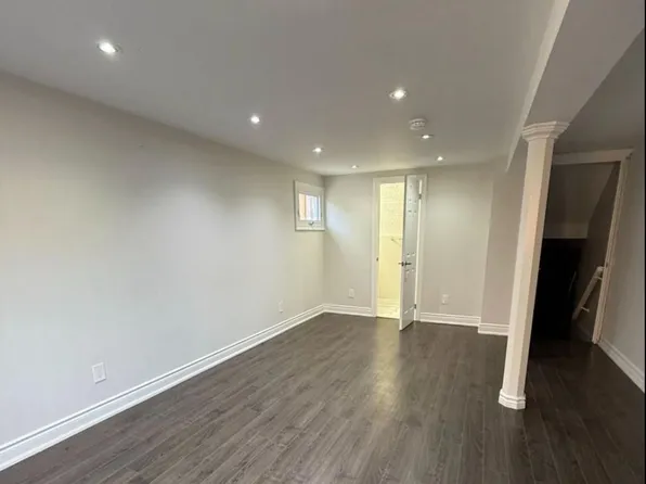 59 Cambridge Ave #Basement, Orangeville, ON L9W 3M1