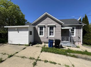1915 Harriet St, Racine, WI 53404