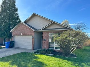 321 Ella Rae Ln, Lexington, KY 40511