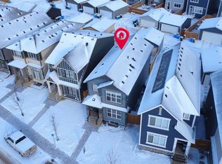 321 S Magnolia Way SE, Calgary, AB T3M 3S6