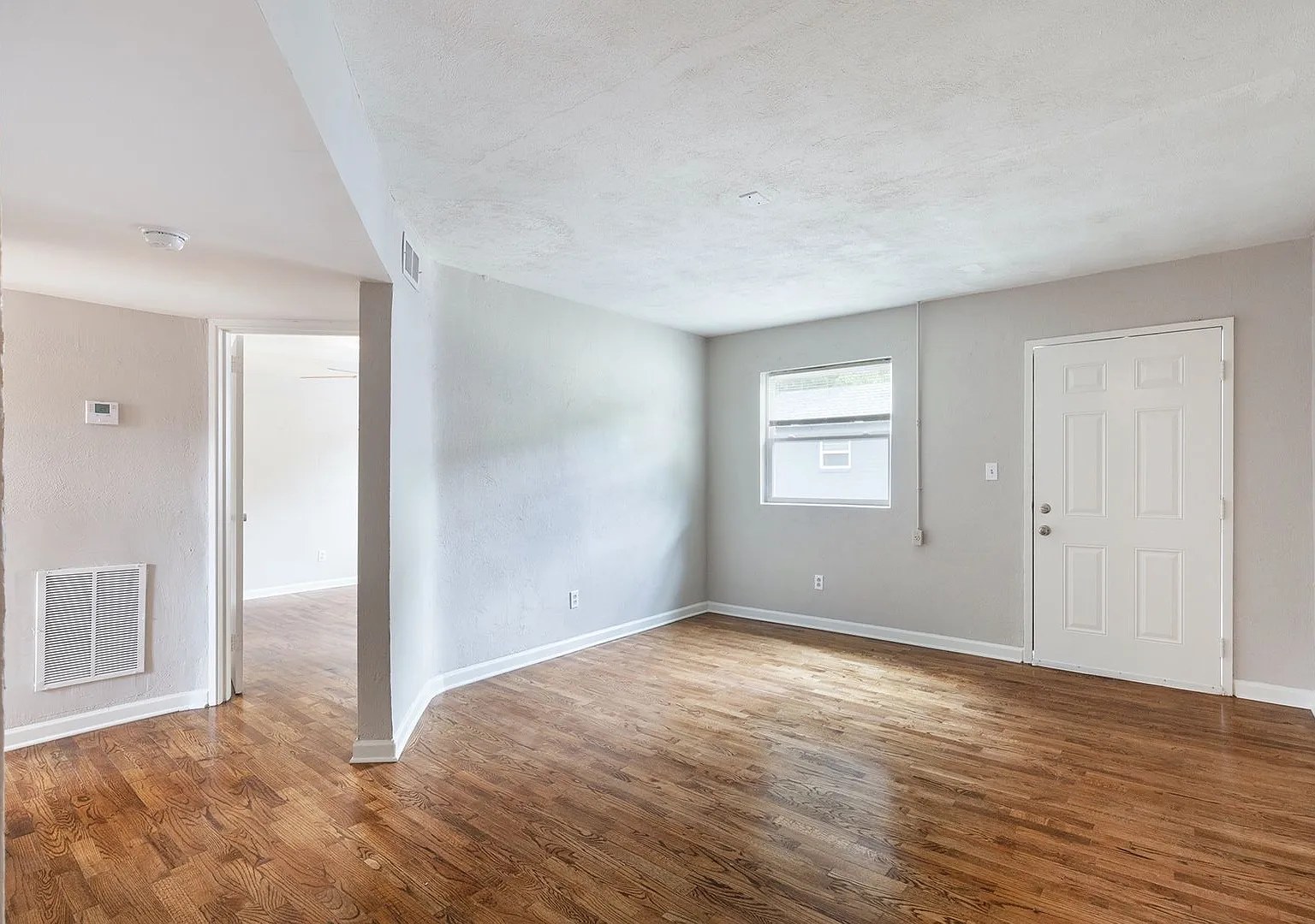 159 Whitefoord Ave — Photo 1