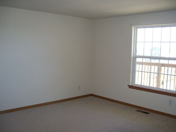 5th image of 2448 E EUGENE AVENUE