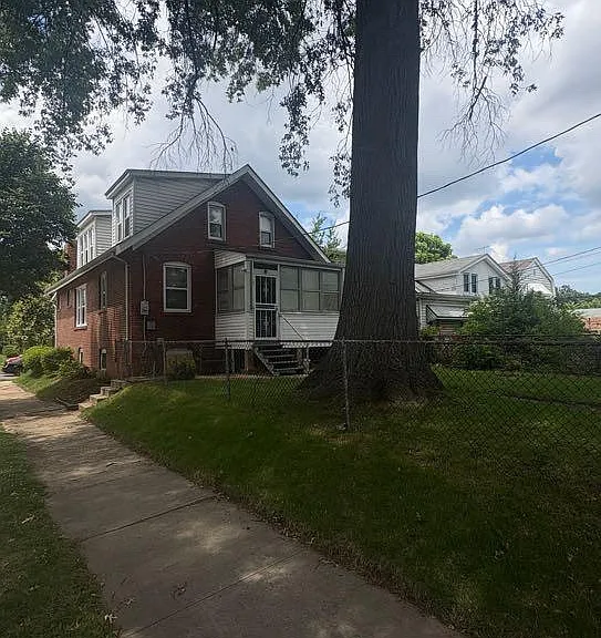 5430 N Kingshighway Blvd — Photo 16