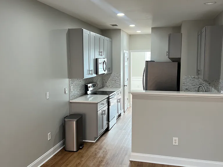 6035 Bayrose Cir — Photo 4