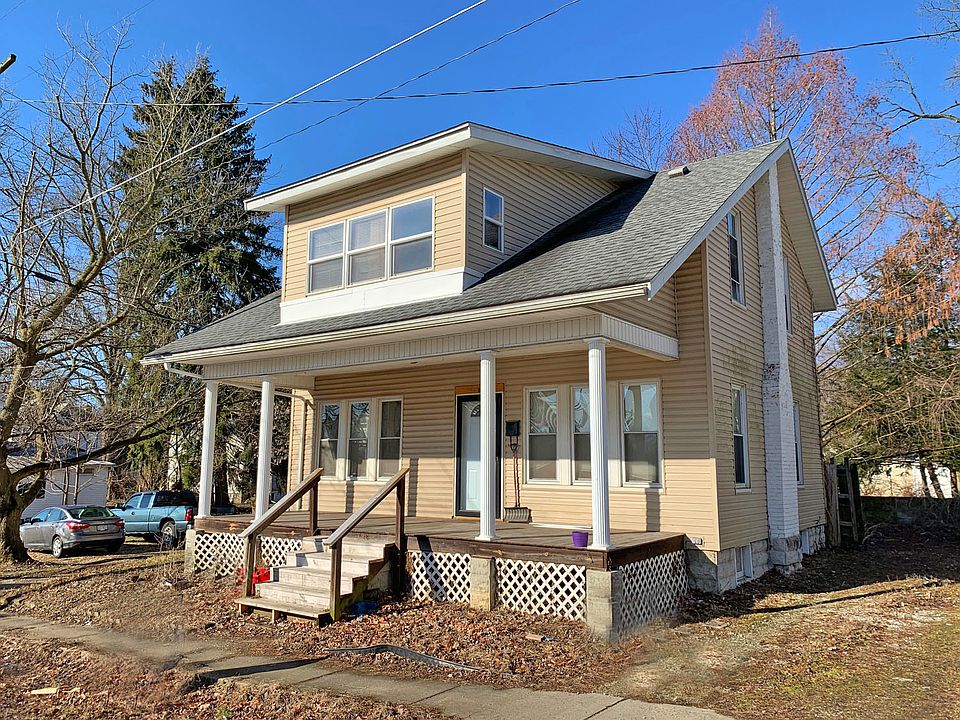 1st image of 205 N McKenzie St
