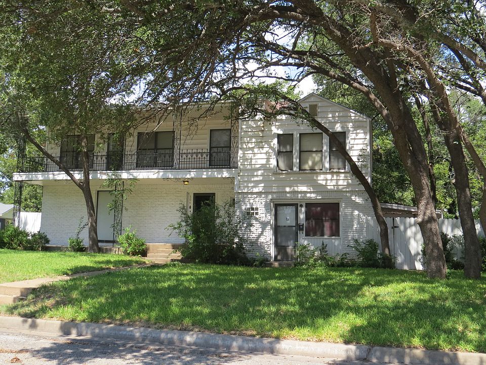 1st image of 504 Grand Ave