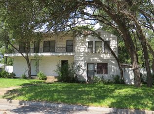 504 Grand Ave, Brady, TX 76825