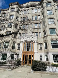 520 Beacon St APT 4C, Boston, MA, 02215