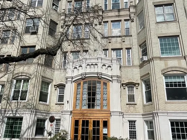 520 Beacon St APT 4C, Boston, MA 02215