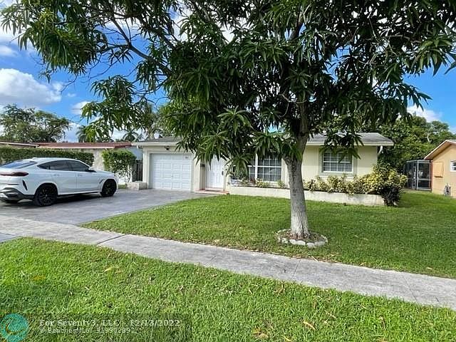 1st image of 7601 NW 21st Ct