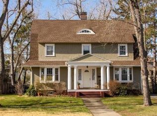 32 Converse St, Longmeadow, MA 01106