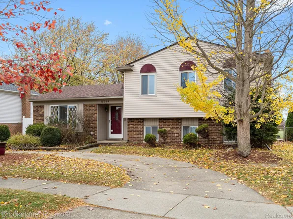 13029 Nantucket Dr, Sterling Heights, MI 48313