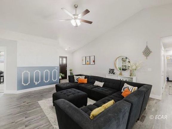 2nd image of 1708 Opal Dr