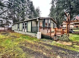 101 NE Allen Ct, Belfair, WA 98528