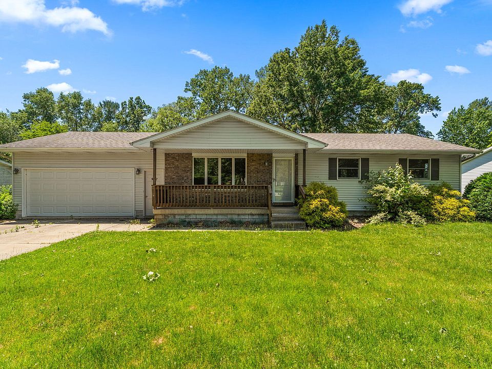 1st image of 9082 Estates Dr