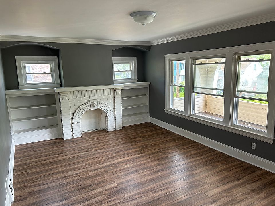 1st image of 3398 E 143rd St #1