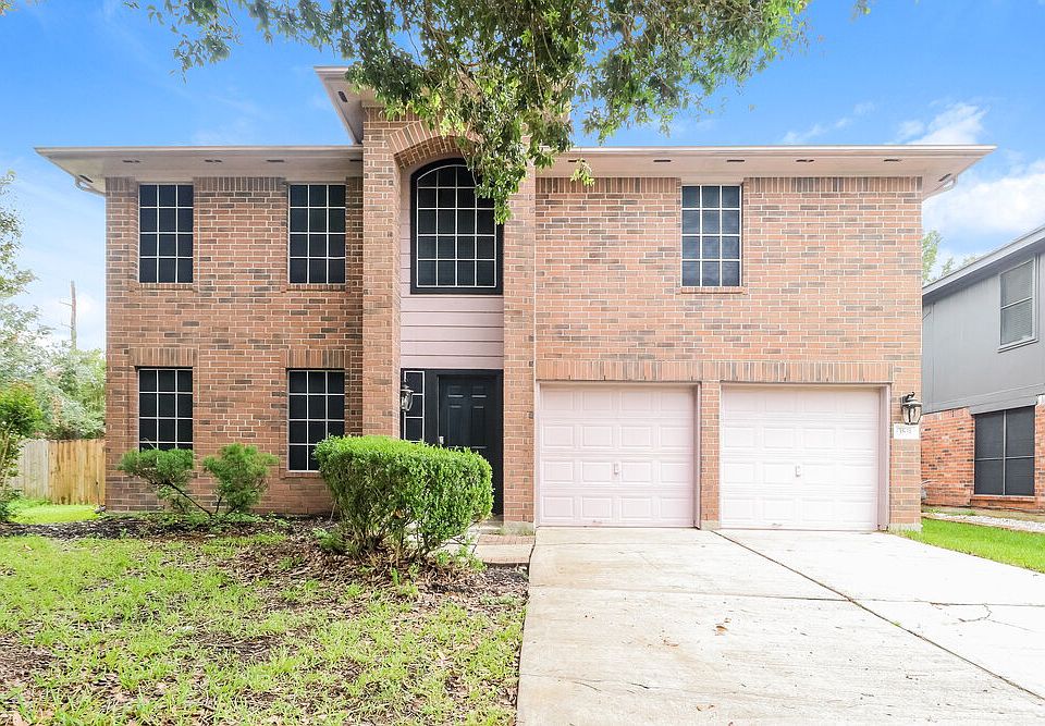 1st image of 3831 Woodlace Dr