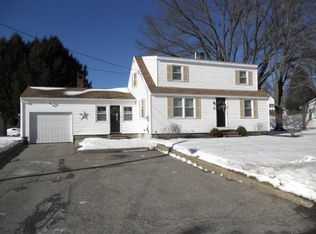 98 Front St, Merrimack, NH 03054