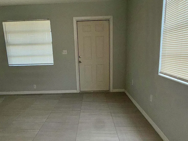 1770 NW 25th Ter — Photo 9