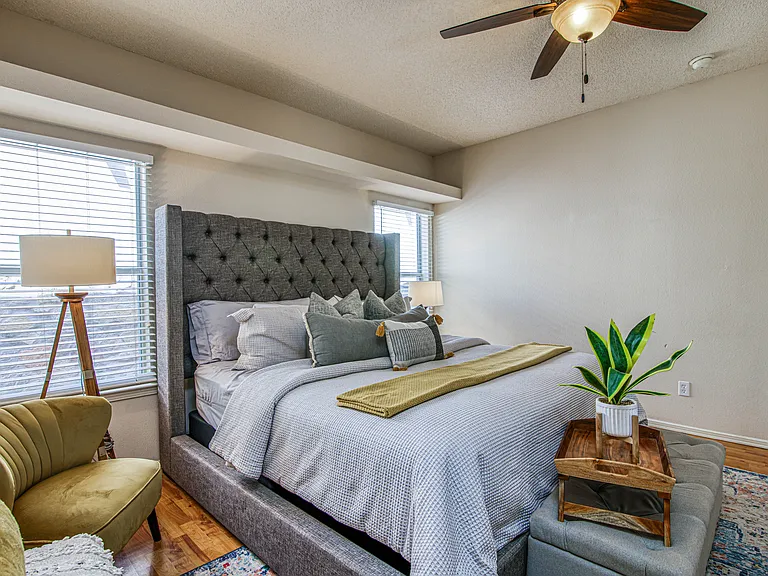 706 Lauren St — Photo 18