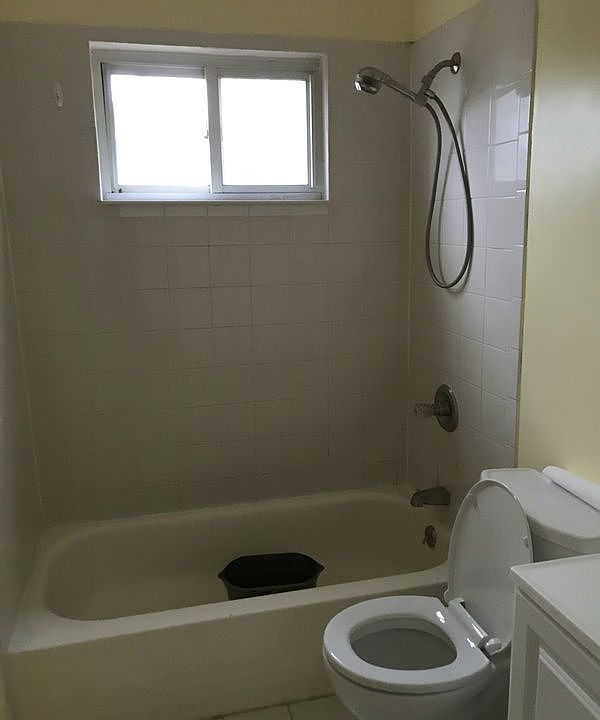 2nd image of 66 Ontario St
