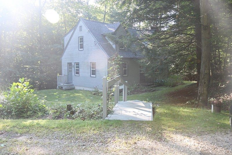 11 Rollingwoods Rd, Hubbardston, MA 01452 Zillow