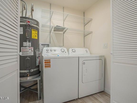 5th image of 1227 Alexander St #2