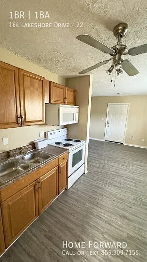 164 Lakeshore Dr #22 — Photo 15