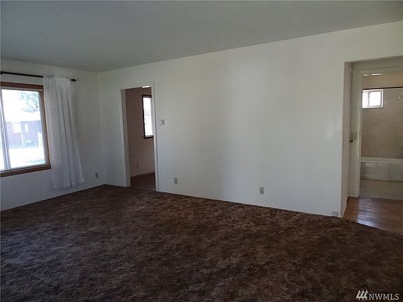 2nd image of 5719 108th Avenue Ct E