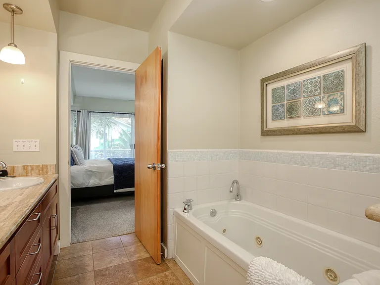215 San Miguel St — Photo 16
