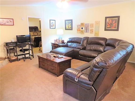 4th image of 3232 Silver Lake Ct