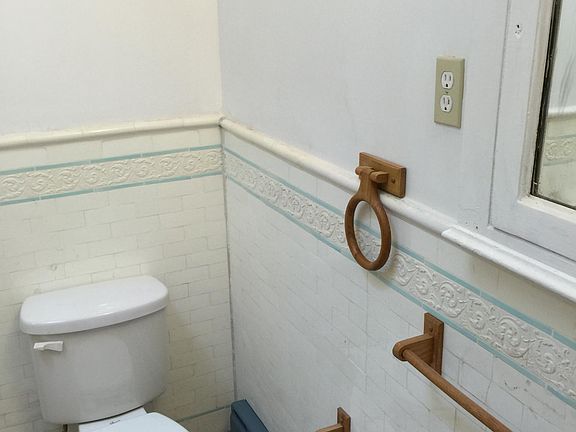 2nd image of 3378 Frankford Ave